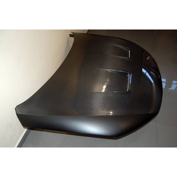 CAPÓ CARBONO VOLKSWAGEN SCIROCCO 2008-2013 CON TOMA DE AIRE - Imagen 2