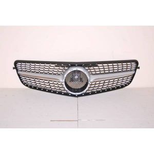 PARRILLA MERCEDES W204 2007-2010 LOOK AMG DIAMOND