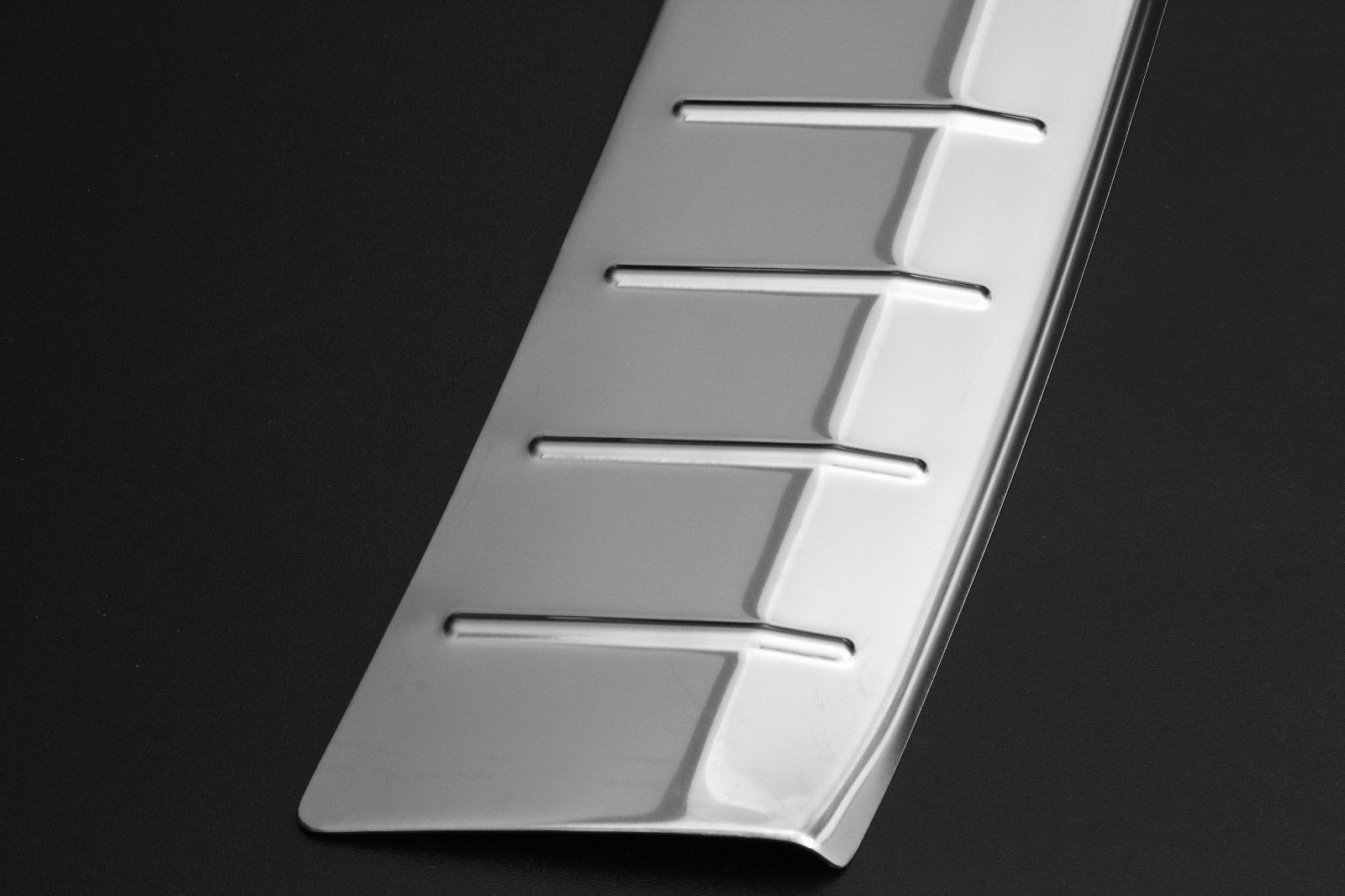 PROTECTOR DE MALETERO TOUAREG 7P - Imagen 3