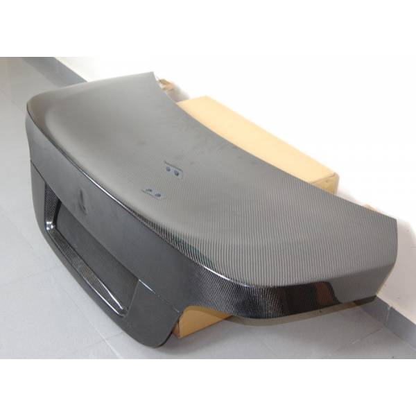 PORTÓN CARBONO BMW E60