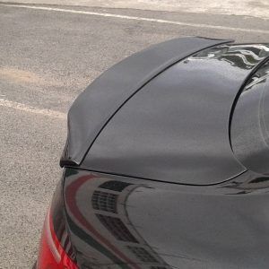 Spoiler trasero Audi A5 C look