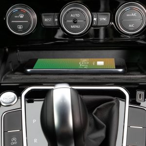 CARGA INALAMBRICA VOLKSWAGEN  PASSAT 2020