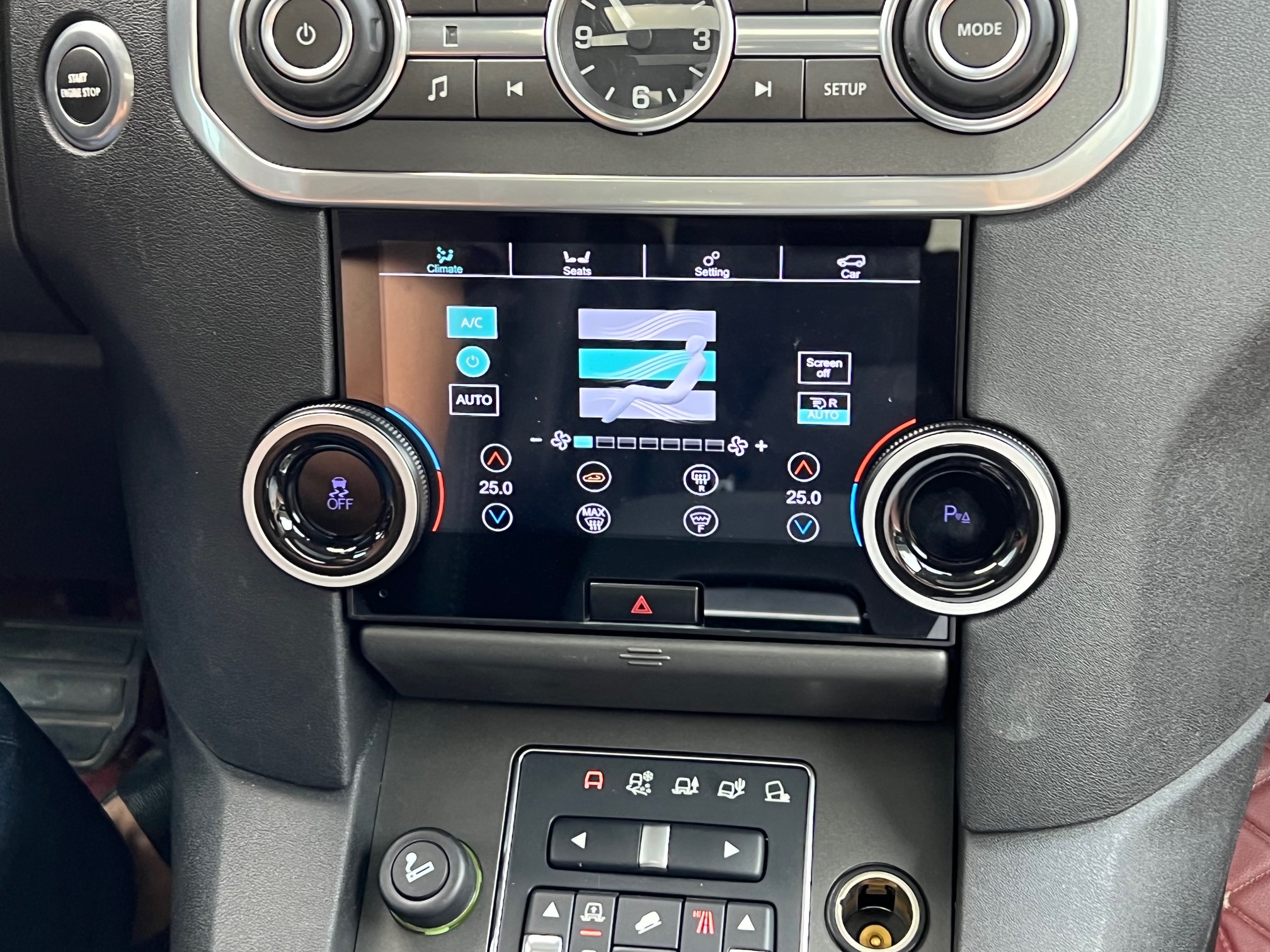 Conversión a clima digital para Land Rover Discovery 4 - Imagen 2