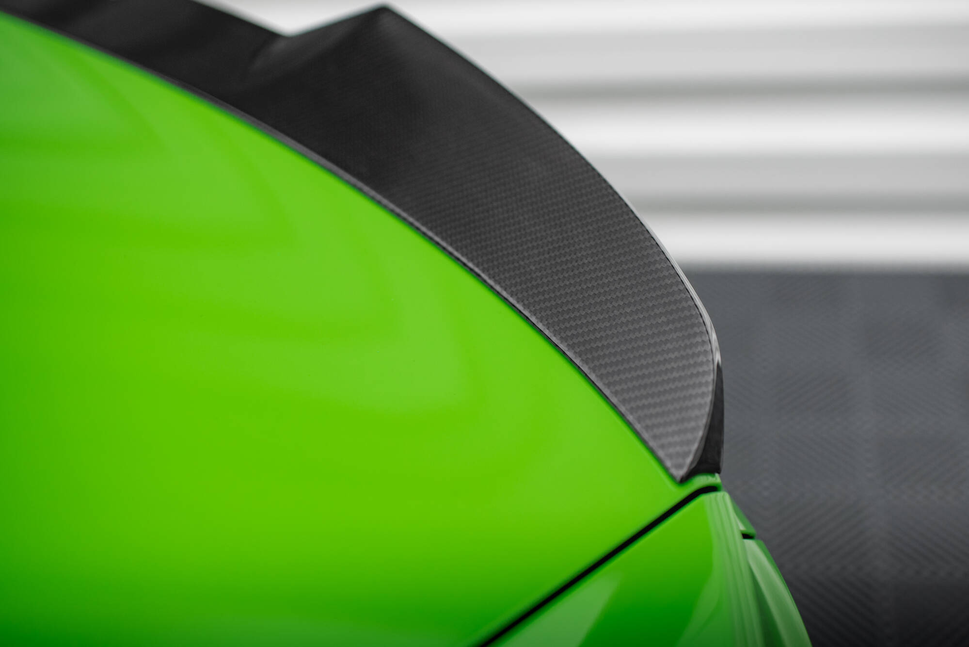 ALERÓN TRASERO DE FIBRA DE CARBONO AUDI RS3 SEDAN 8Y - Imagen 6