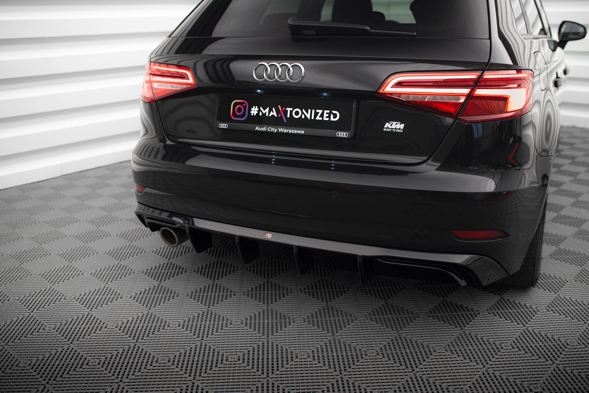 FALDÓN TRASERO AUDI A3 SPORTBACK 8V FACELIFT (VERSIÓN CON UNA PUNTA DE ESCAPE EN UN SOLO LADO) - Imagen 4