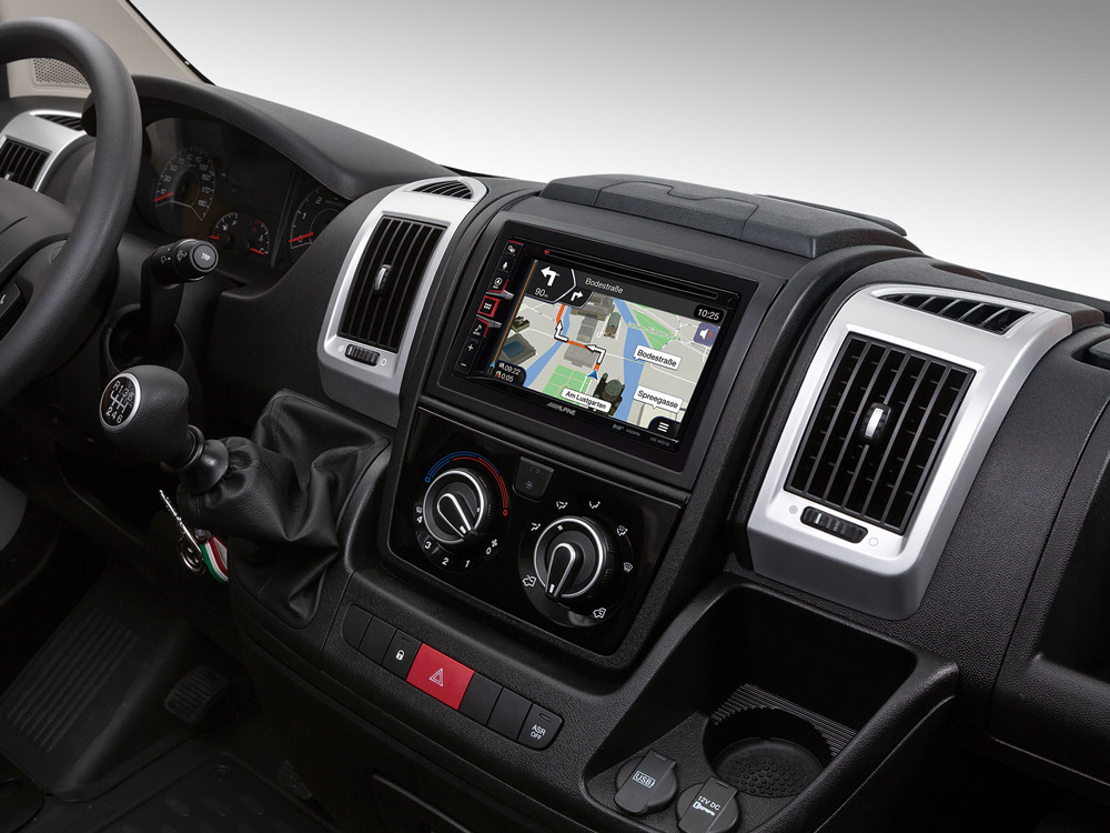 Sistema de Navegación integrada con pantalla táctil de 6,5" para Fiat Ducato III, Citroën Jumper II y Peugeot Boxer II