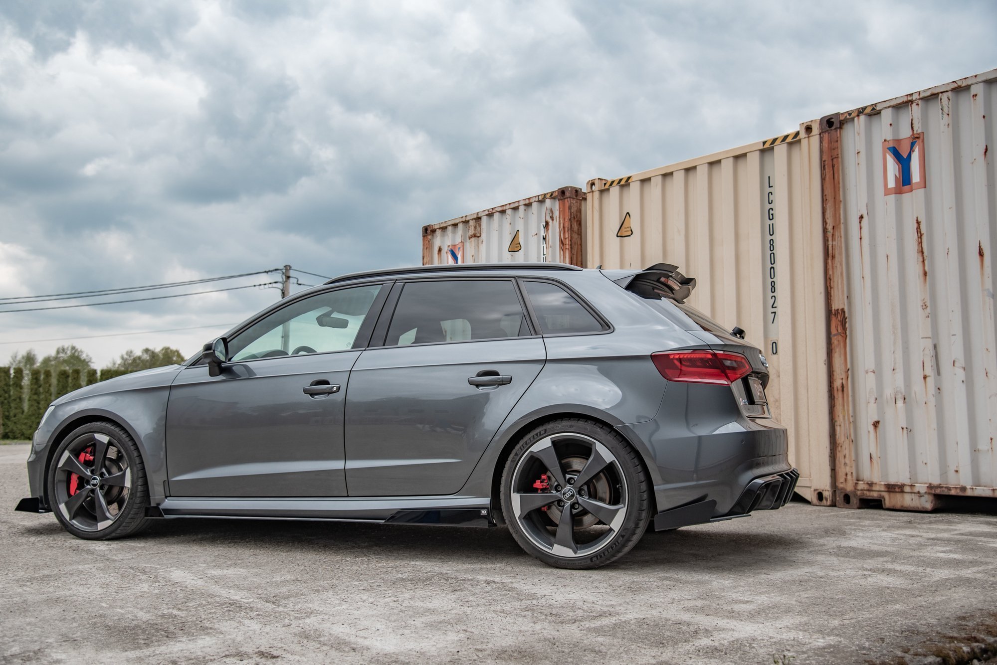 SPLITTERS LATERALES TRASEROS + FLAPS AUDI RS3 8V SPORTBACK - Imagen 4