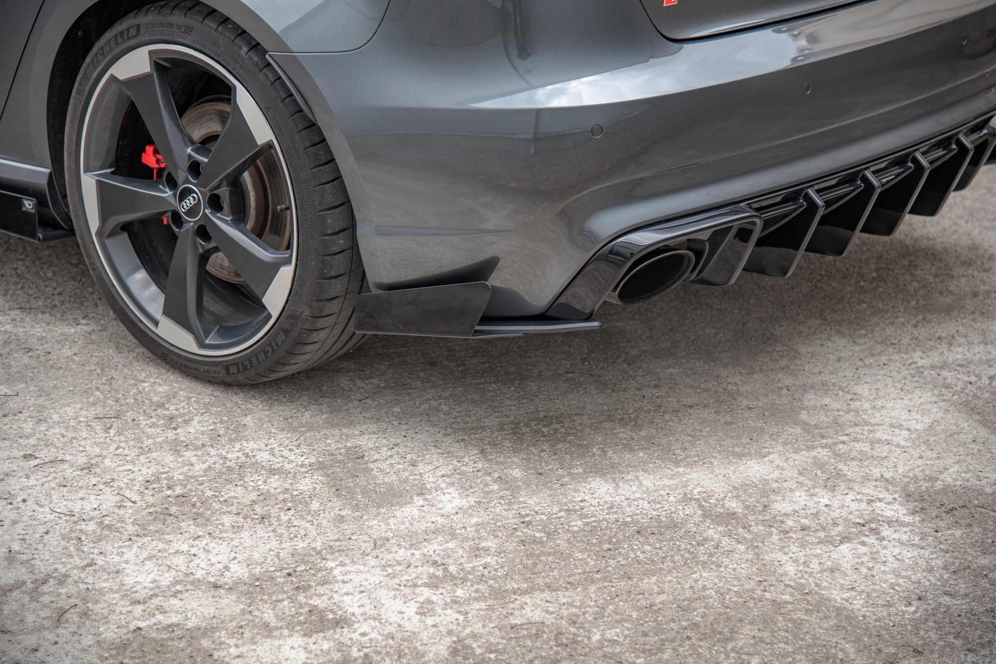 SPLITTERS LATERALES TRASEROS + FLAPS AUDI RS3 8V SPORTBACK - Imagen 8