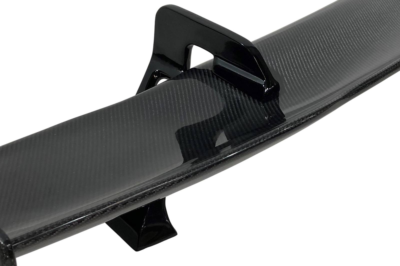 Alerón Audi R8 2019-2021 / TT 2015-2019 Carbono - Imagen 4