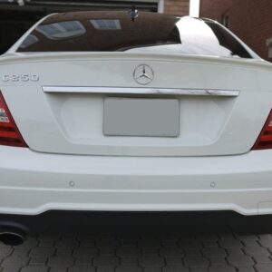 Alerón Mercedes W204 07-13 Coupe Look C63 AMG
