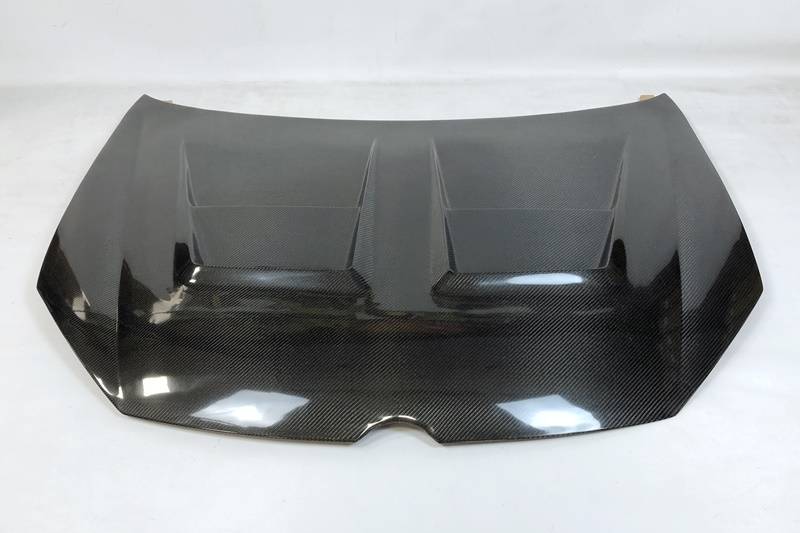 Capó Carbono Volkswagen Golf 6 - Imagen 2