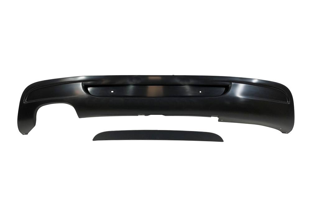 Difusor Trasero BMW E82 / E88 07-11 1 Salida doble Look M-Tech