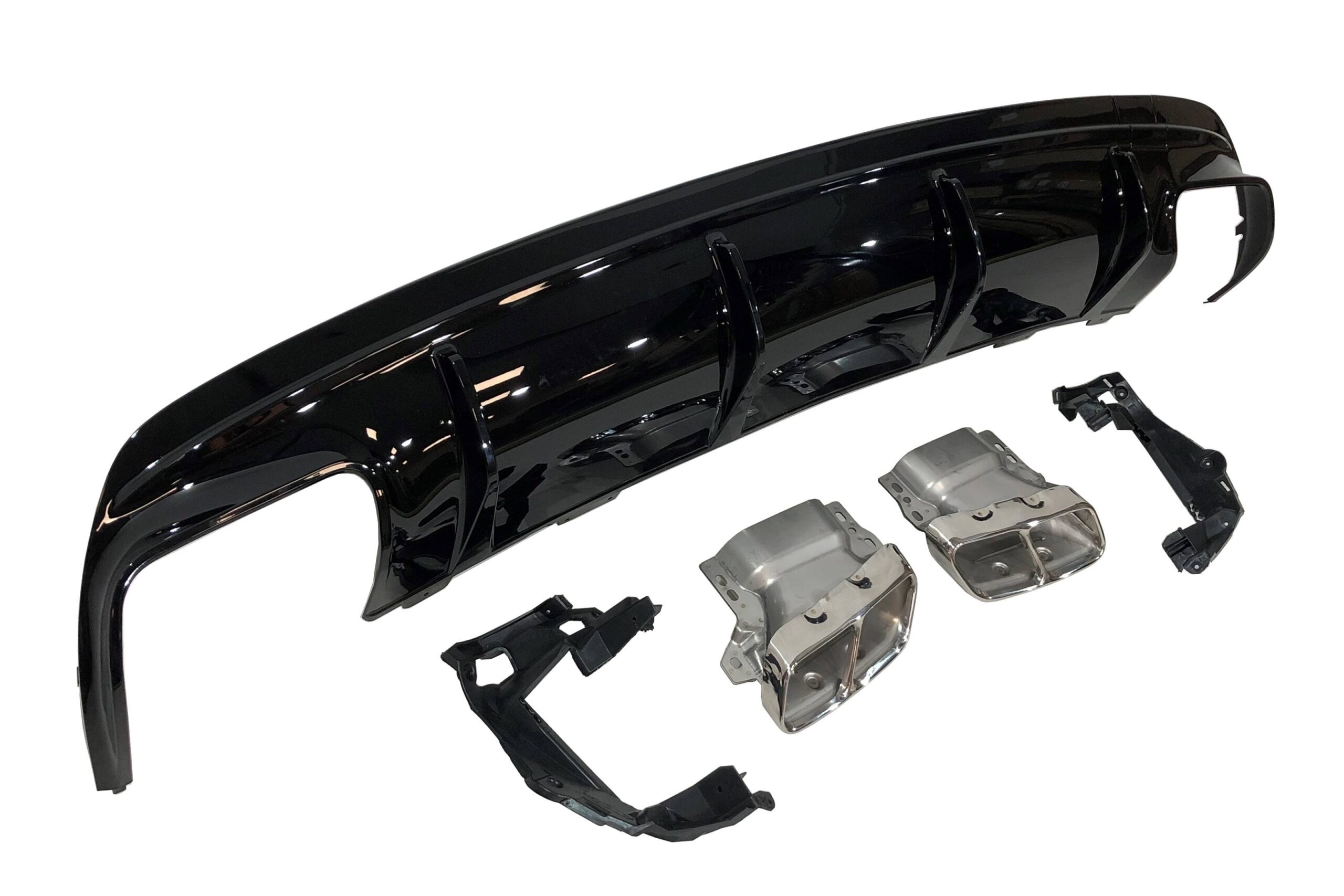 Difusor Trasero Mercedes CLA W117 2013-2015 4D/SW Style Facelift look A45 - Imagen 4
