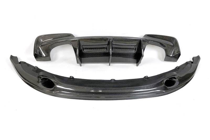 Kit De Carrocería BMW E82 / E88 M1 Carbono