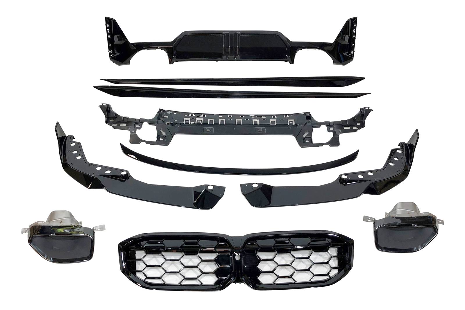 Kit De Carrocería BMW G20 / G21 LCI Look M Performance Brillante Negro