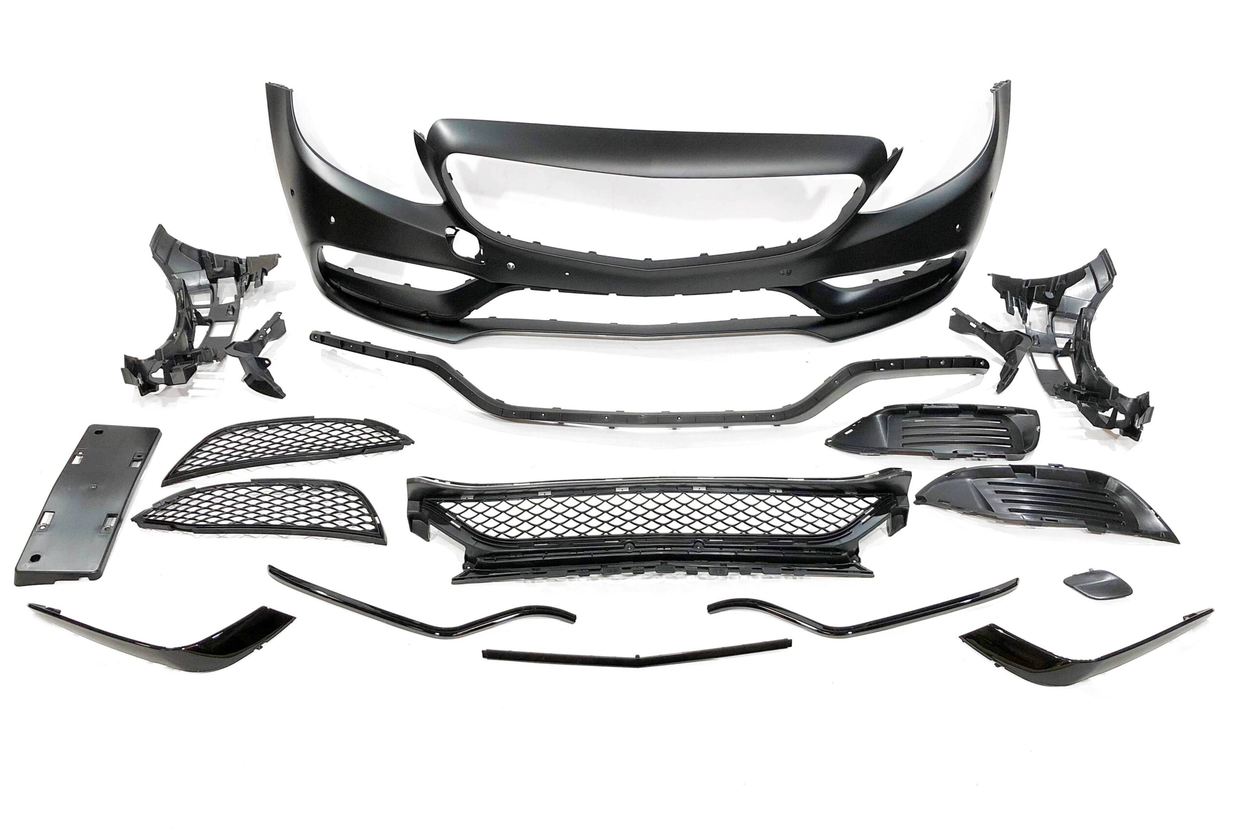 Kit De Carrocería Mercedes W205 2014-2018 4P Look AMG C63 - Imagen 2