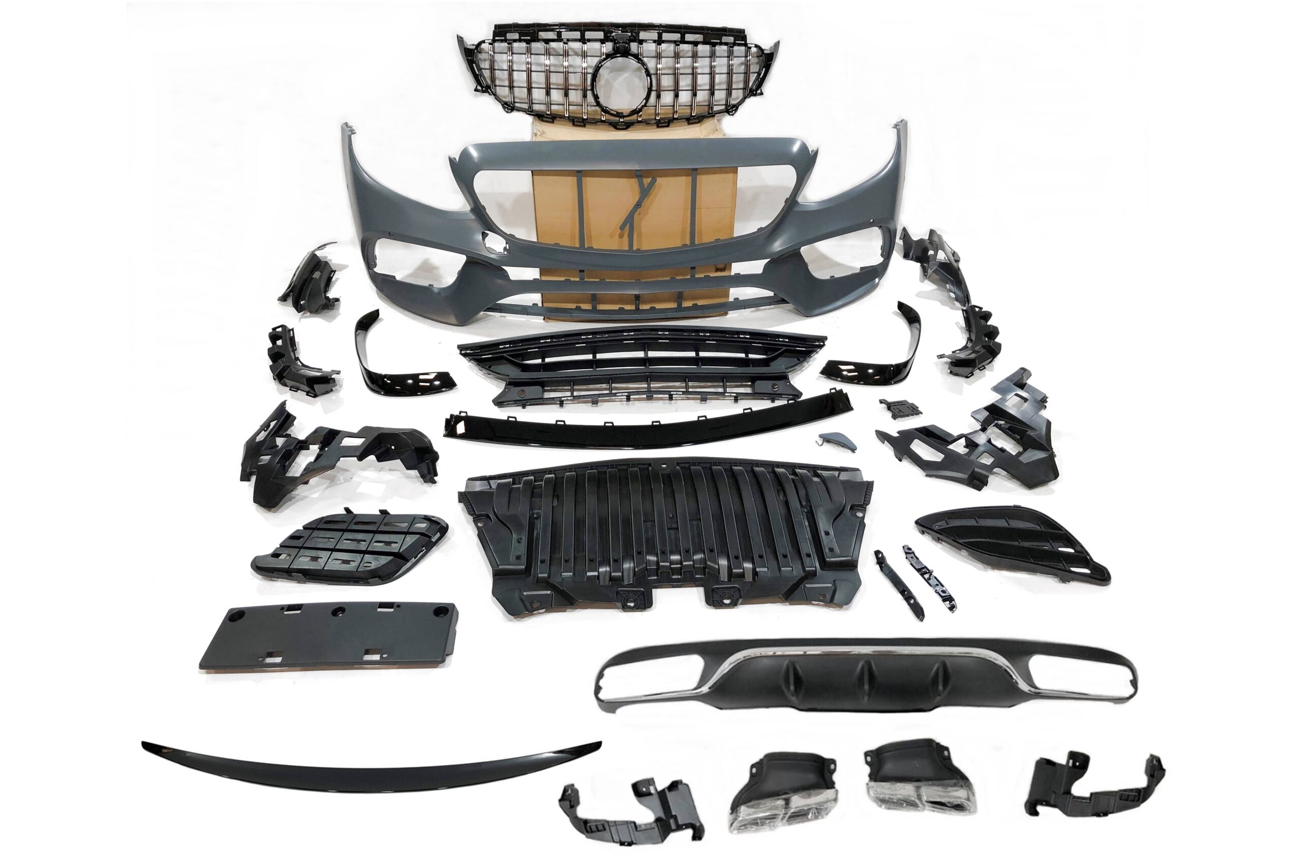 Kit De Carrocería Mercedes W213 4 puertas look AMG E63