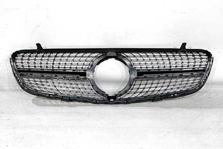 Parrilla Mercedes GLC X253 2015-2019 Diamond Full Black Con Cámara - Imagen 3