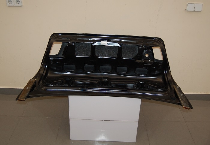 Portón Carbono BMW E46 98-05 4P CSL - Imagen 5