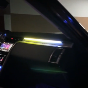 RANGE ROVER DISCOVERY 20-23 SKY + ALTAVOCES ILUMINACION AMBIENTAL DINAMICA