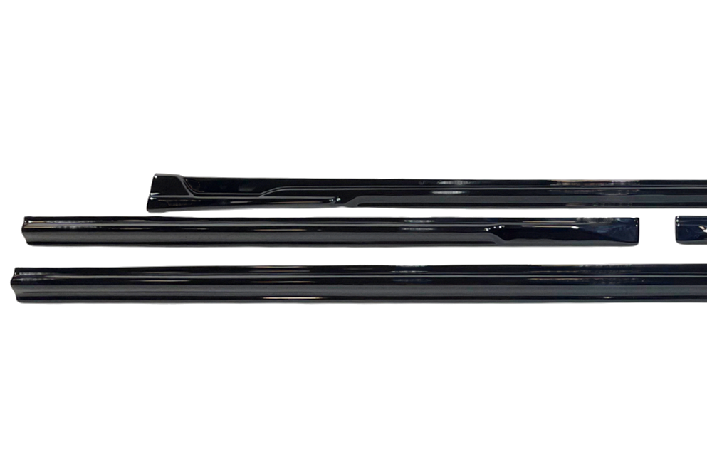 Difusor Taloneras Ford Transit / Toureo Custom MK2 2024+ Brillante Negro - Imagen 2