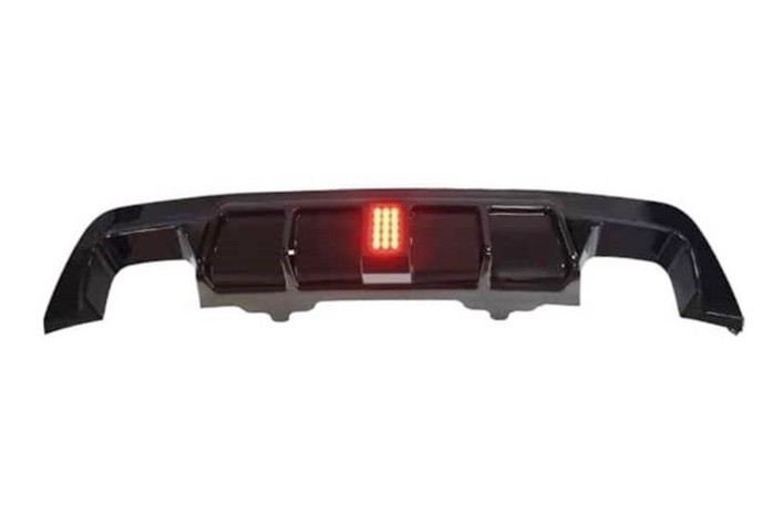 Difusor Trasero BMW E60 look M Performance Brillante Negro Luz de freno led - Imagen 2