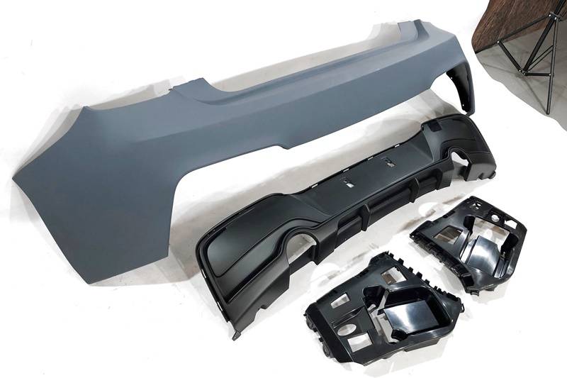 Kit De Carrocería BMW F20 5P 2012-2014 Look Performance 2 salidas - Imagen 6
