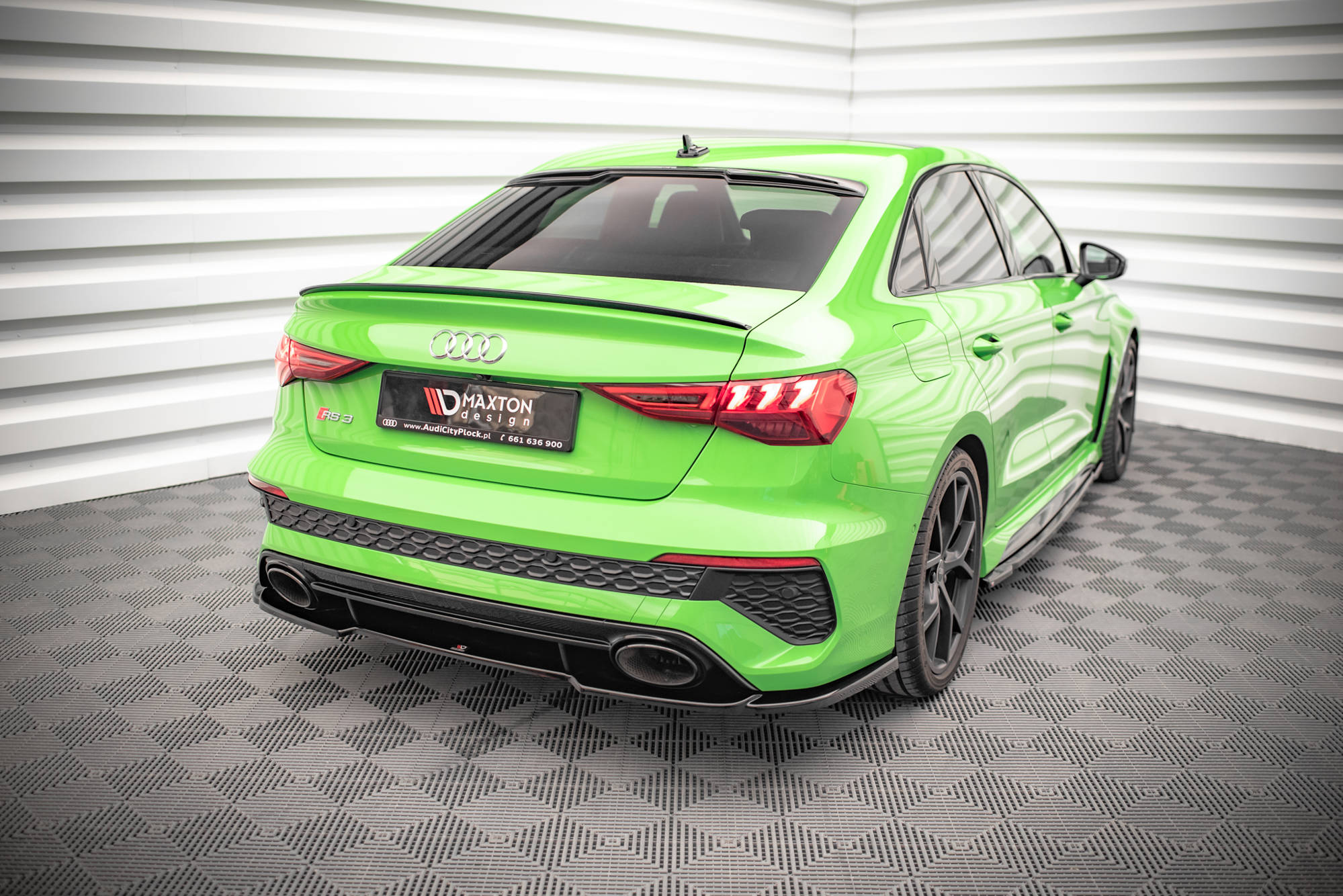 DIFUSOR CENTRAL TRASERO AUDI RS3 SEDAN 8Y