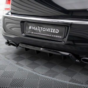 DIFUSOR TRASERO (with vertical bars) Chrysler 300 Mk2