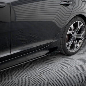 TALONERAS Kia Stinger GT / GT-Line / Standard Mk1
