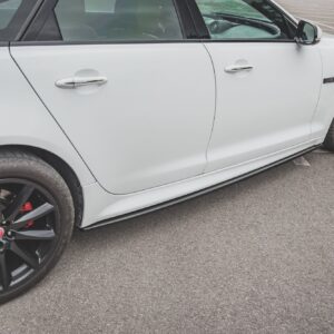 DIFUSOR DE TALONERAS Jaguar XJ R-Sport X351 Facelift