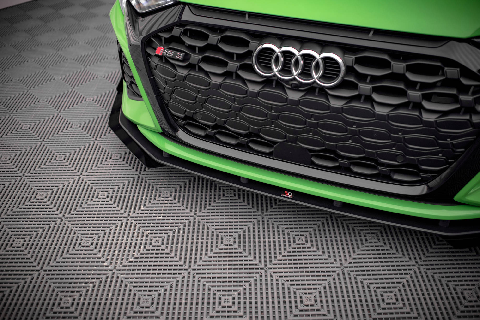14838 Street Pro Front Splitter V 1 Flaps Audi RS3 8Y - Imagen 3