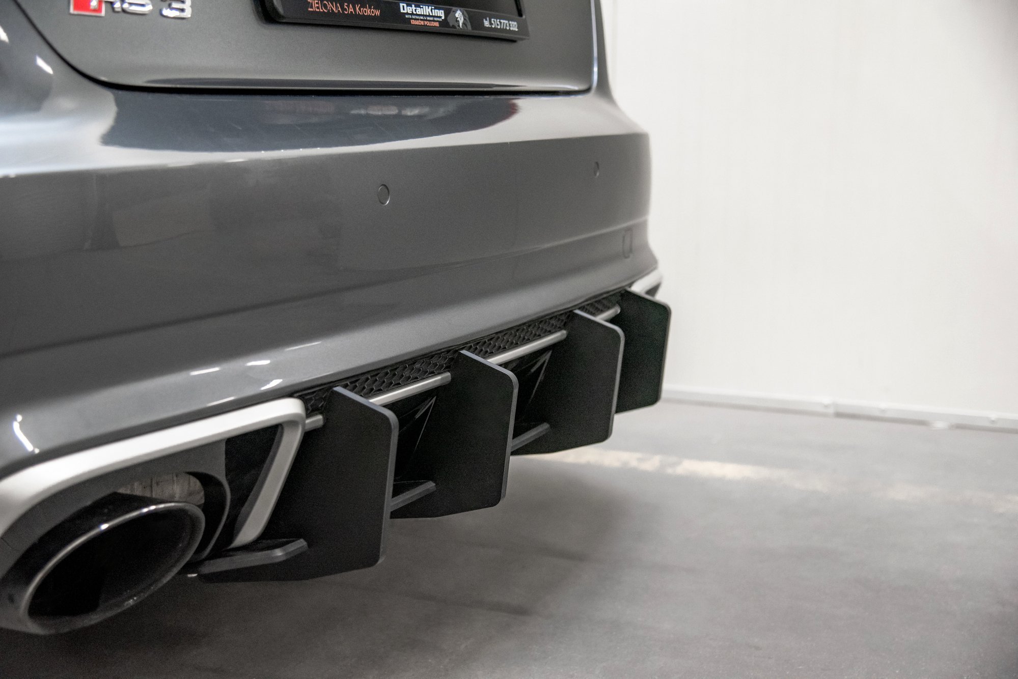 DIFUSOR TRASERO RACING DURABILITY V.2 AUDI RS3 8V SPORTBACK - Imagen 3