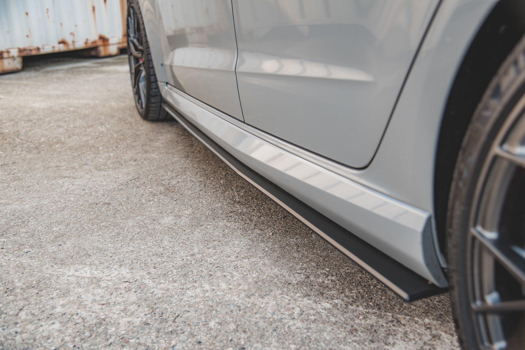 FALDONES LATERALES DIFUSORES AUDI RS3 8V SPORTBACK - Imagen 3
