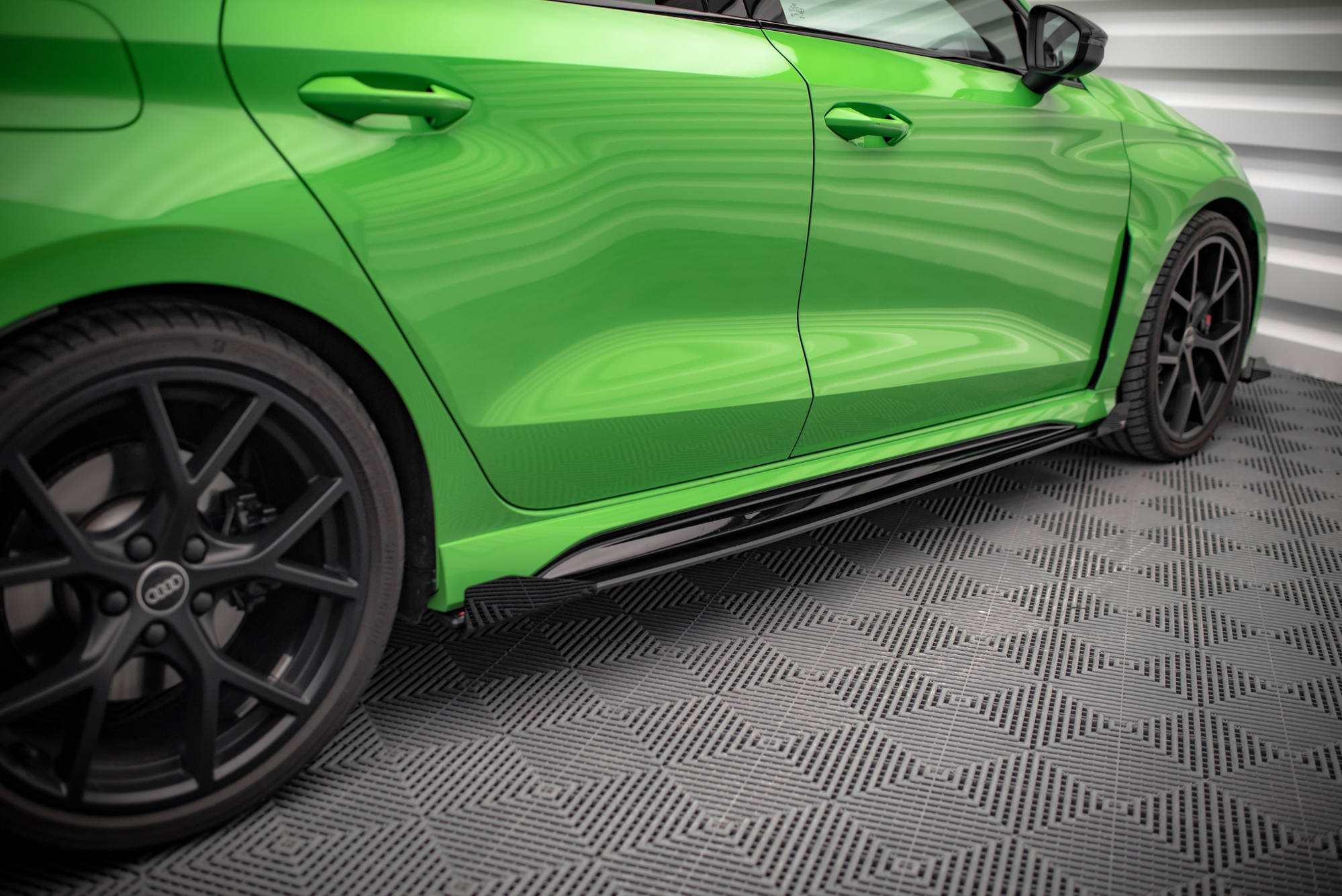 15235 Street Pro Side Skirts Diffusers Flaps Audi RS3 Sedan 8Y - Imagen 3