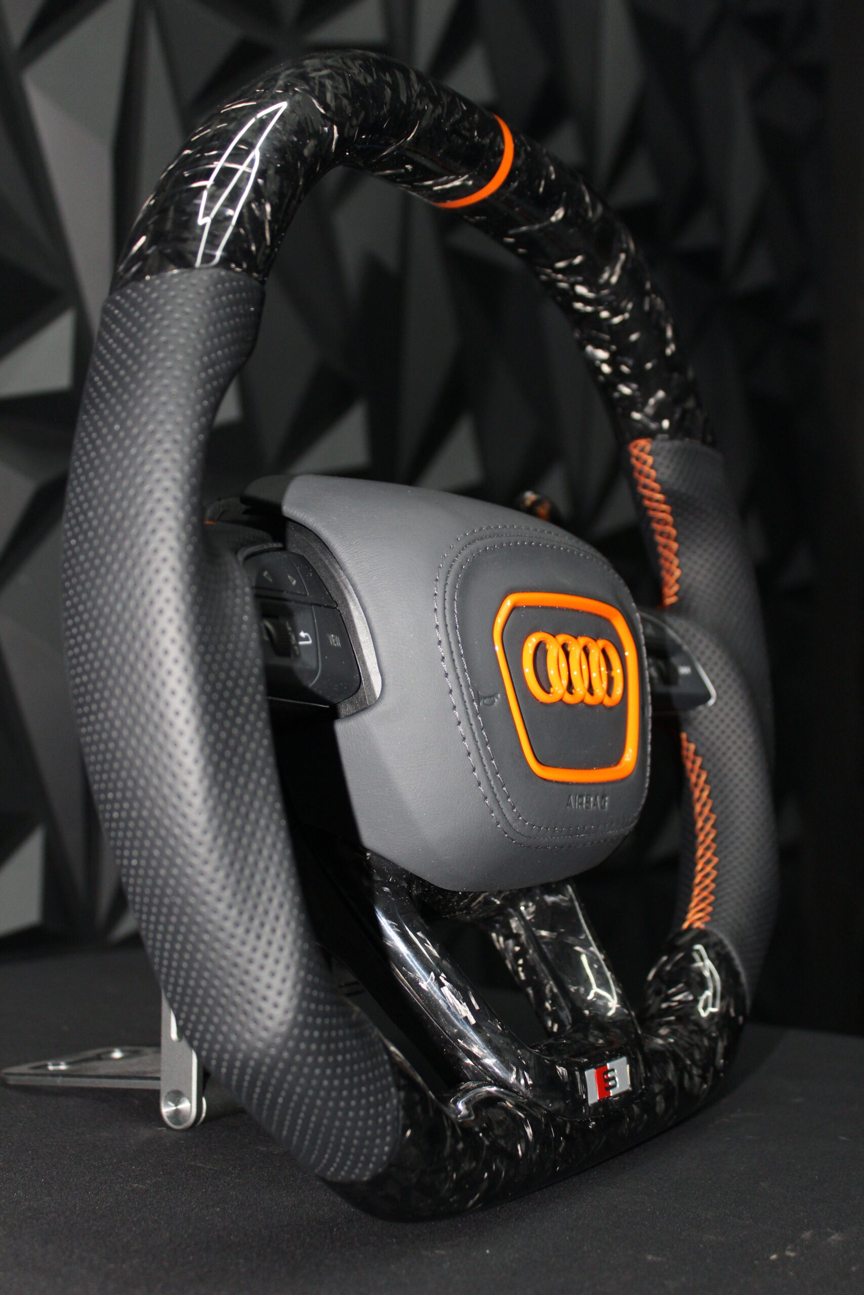 Volante AUDI CARBONO FORJADA+NARANJA+CUERO - Imagen 5