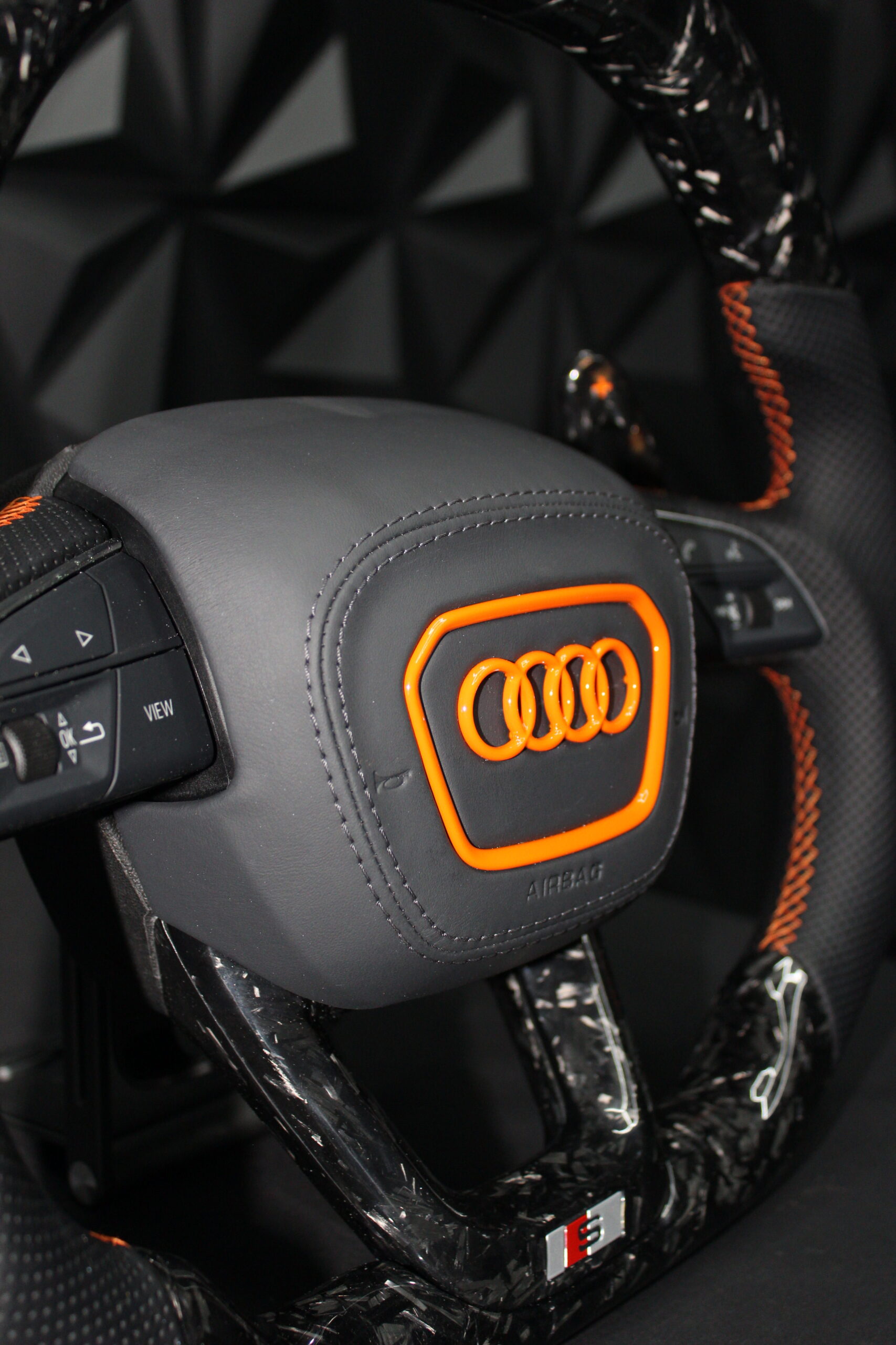 Volante AUDI CARBONO FORJADA+NARANJA+CUERO - Imagen 4