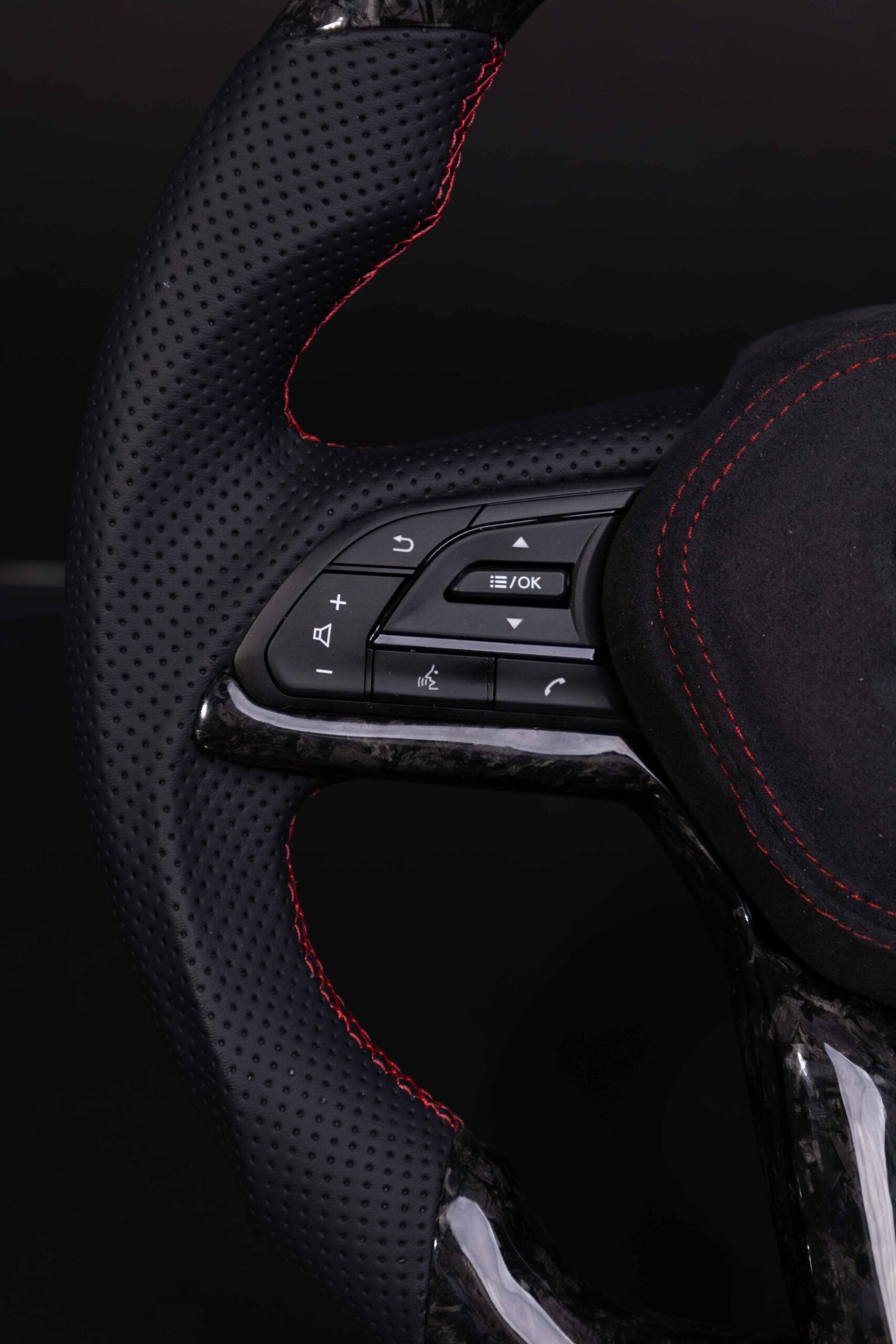 Volante Volante Nissan GTR - Imagen 3