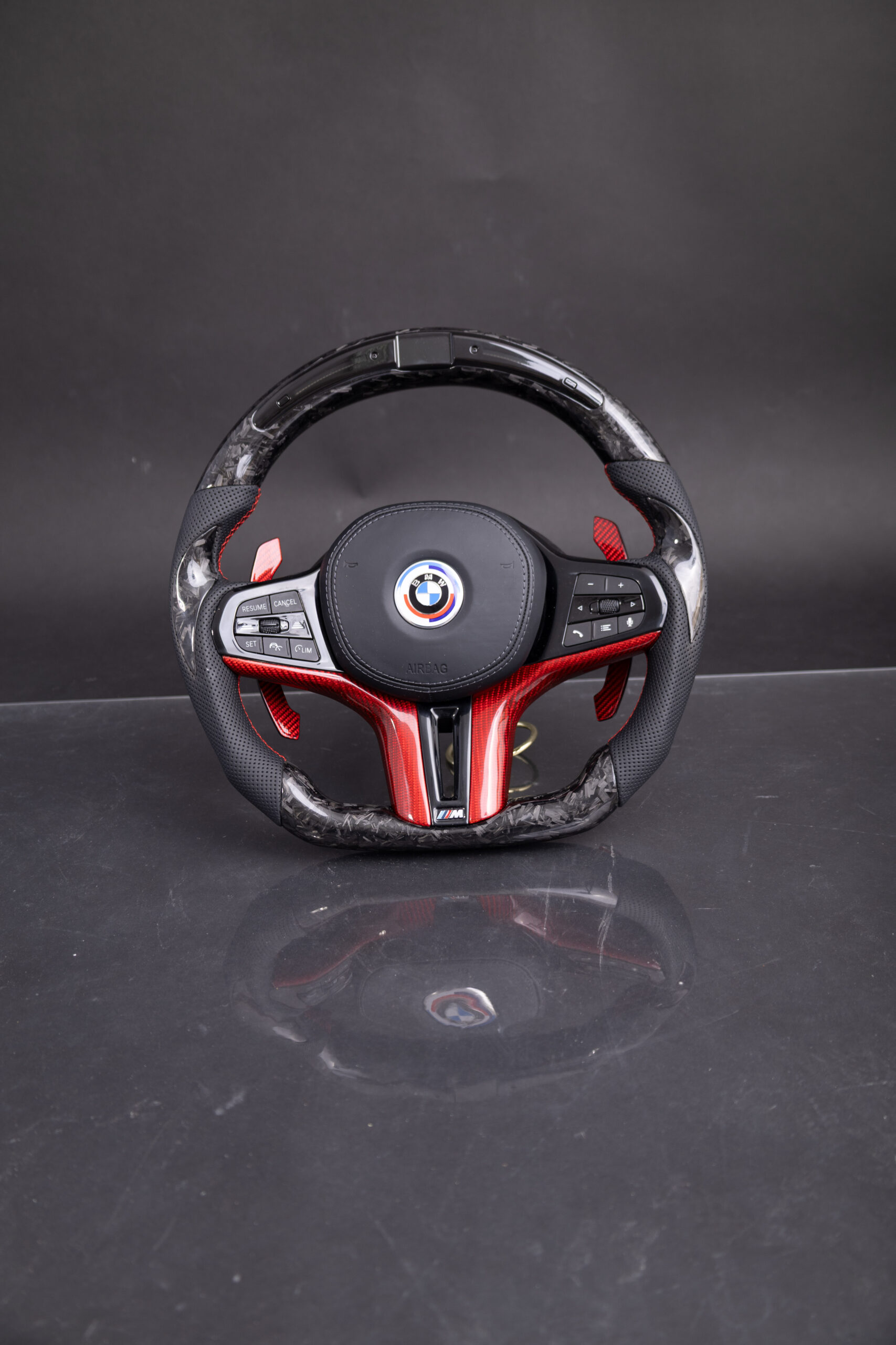 Volante BMW G en Carbono Forjado+Display Led
