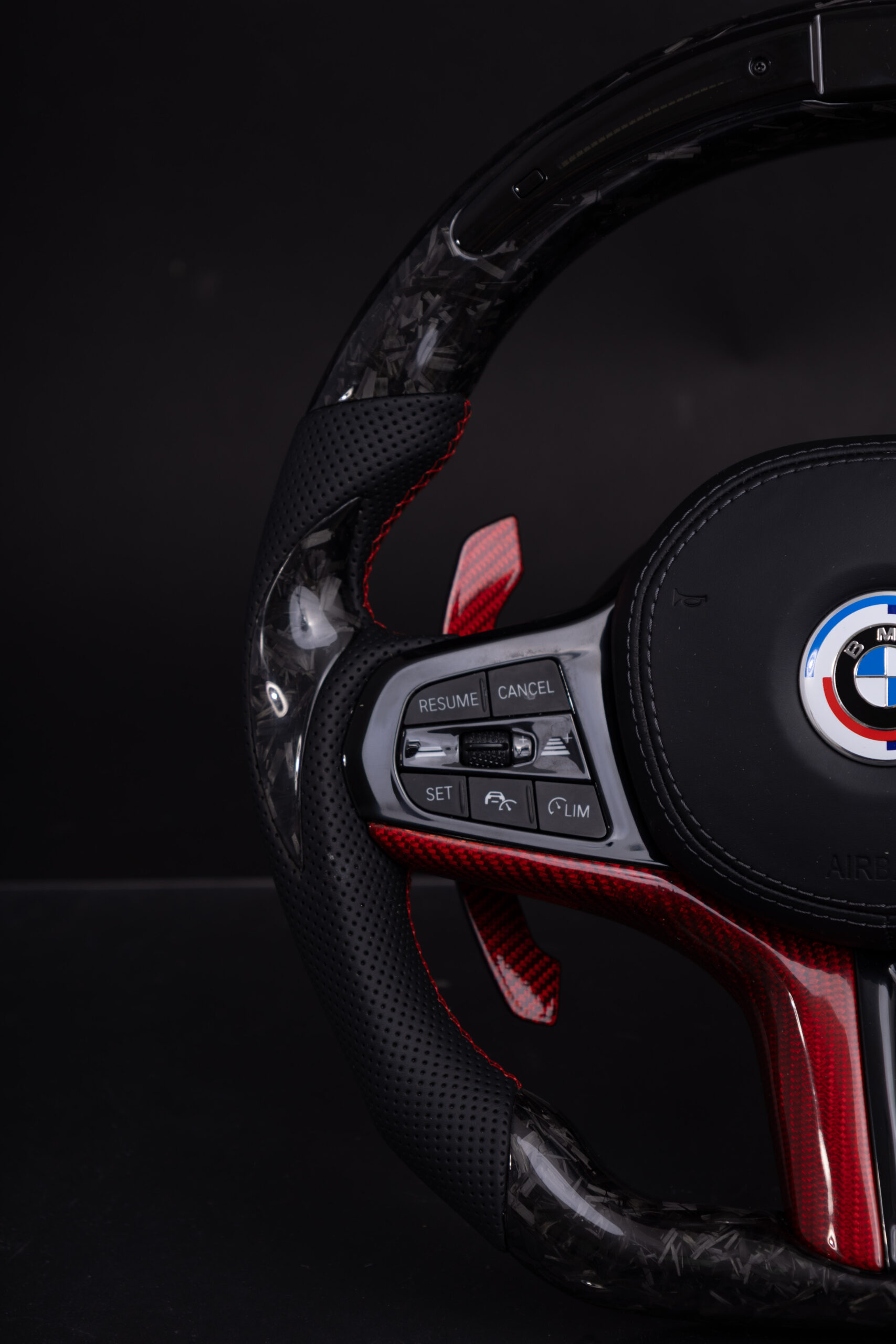 Volante BMW G en Carbono Forjado+Display Led - Imagen 4