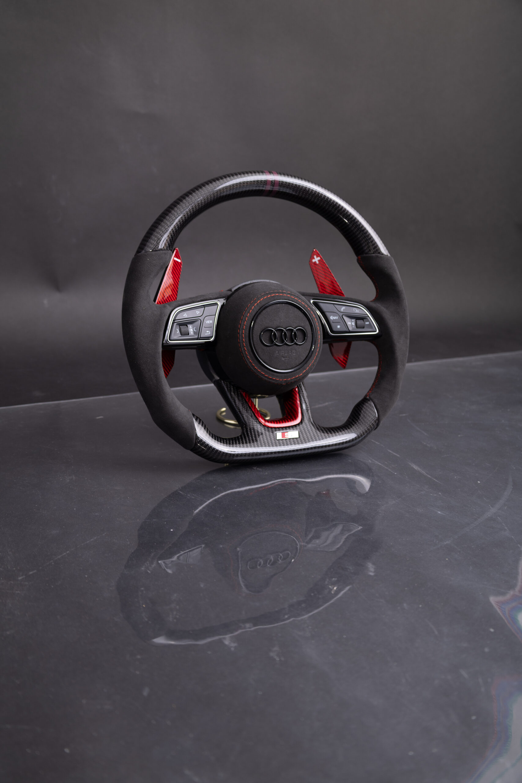 Volante Audi Fibra de Carbono Burdeos - Imagen 6