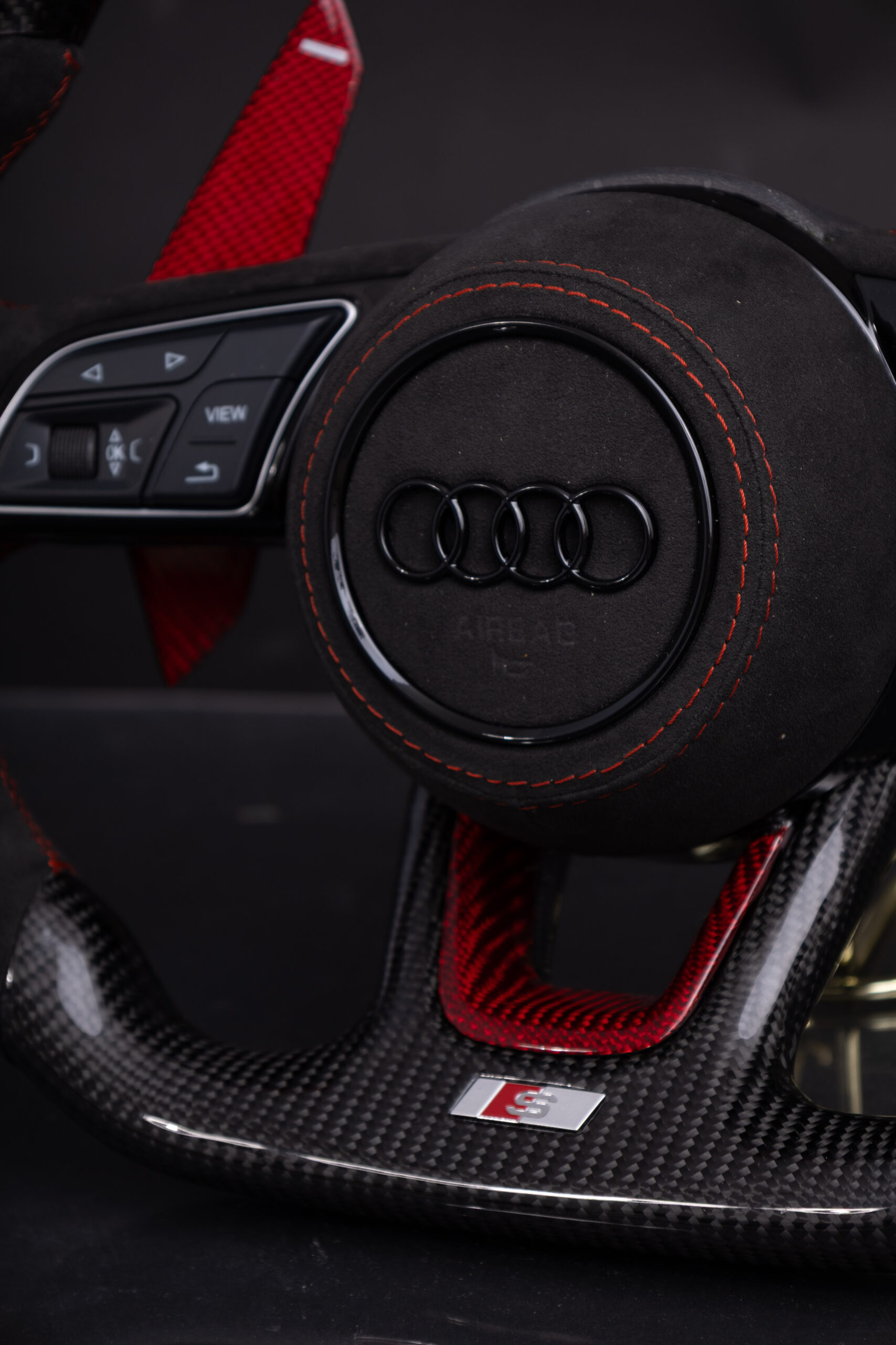 Volante Audi Fibra de Carbono Burdeos - Imagen 3