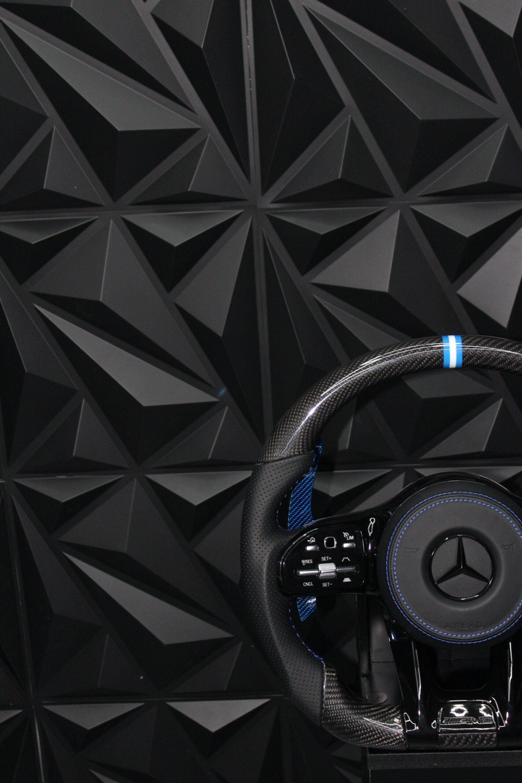 Volante Fibra de Carbono Mercedes-AMG - Imagen 2