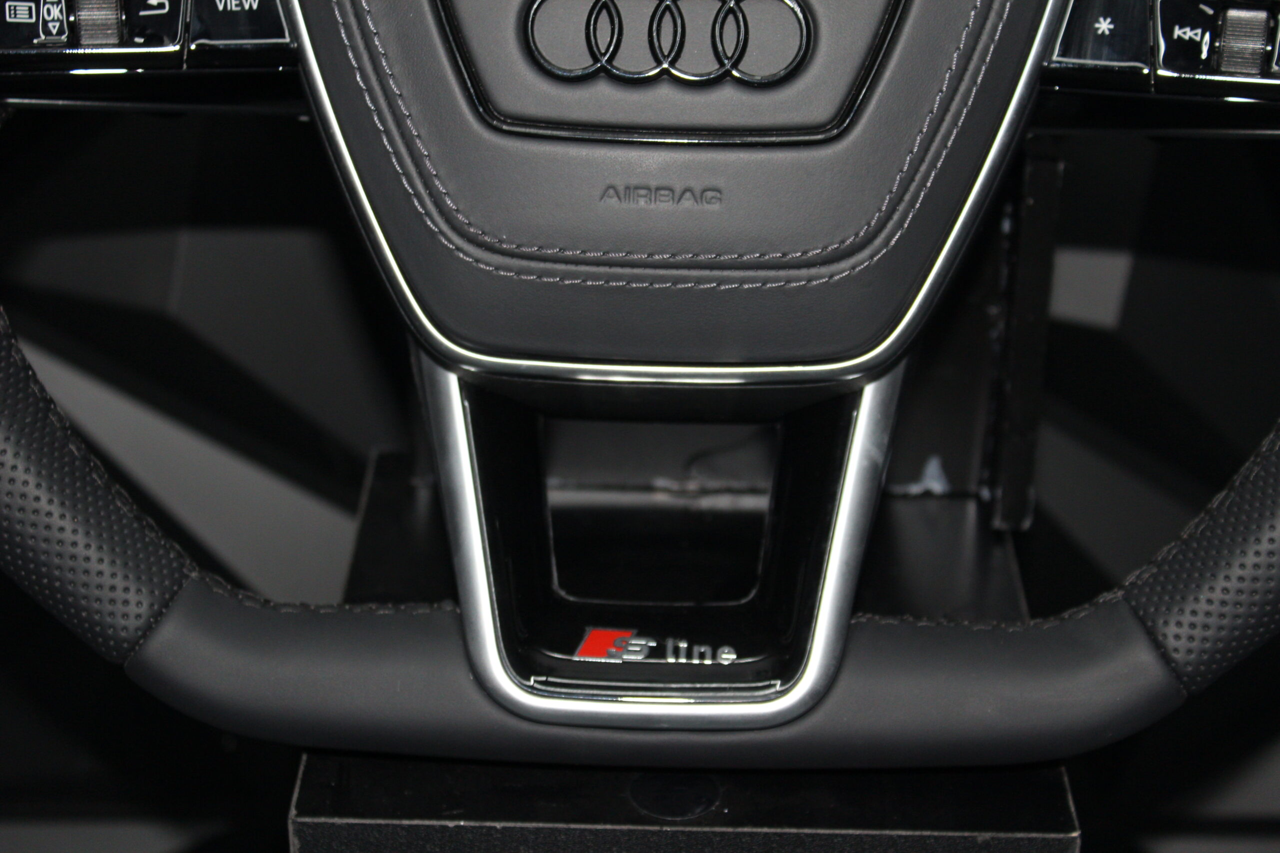 Volante AUDI S-LINE CUERO (2008+) - Imagen 3