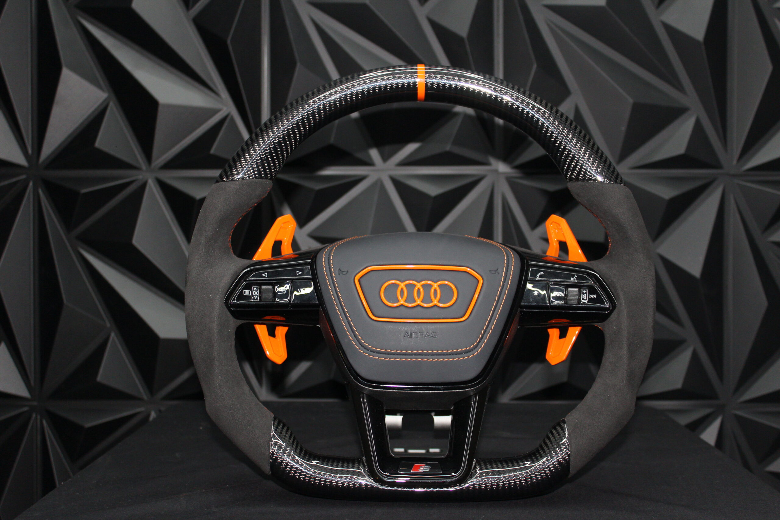 Volante AUDI CARBONO+NARANJA+ALCANTARA