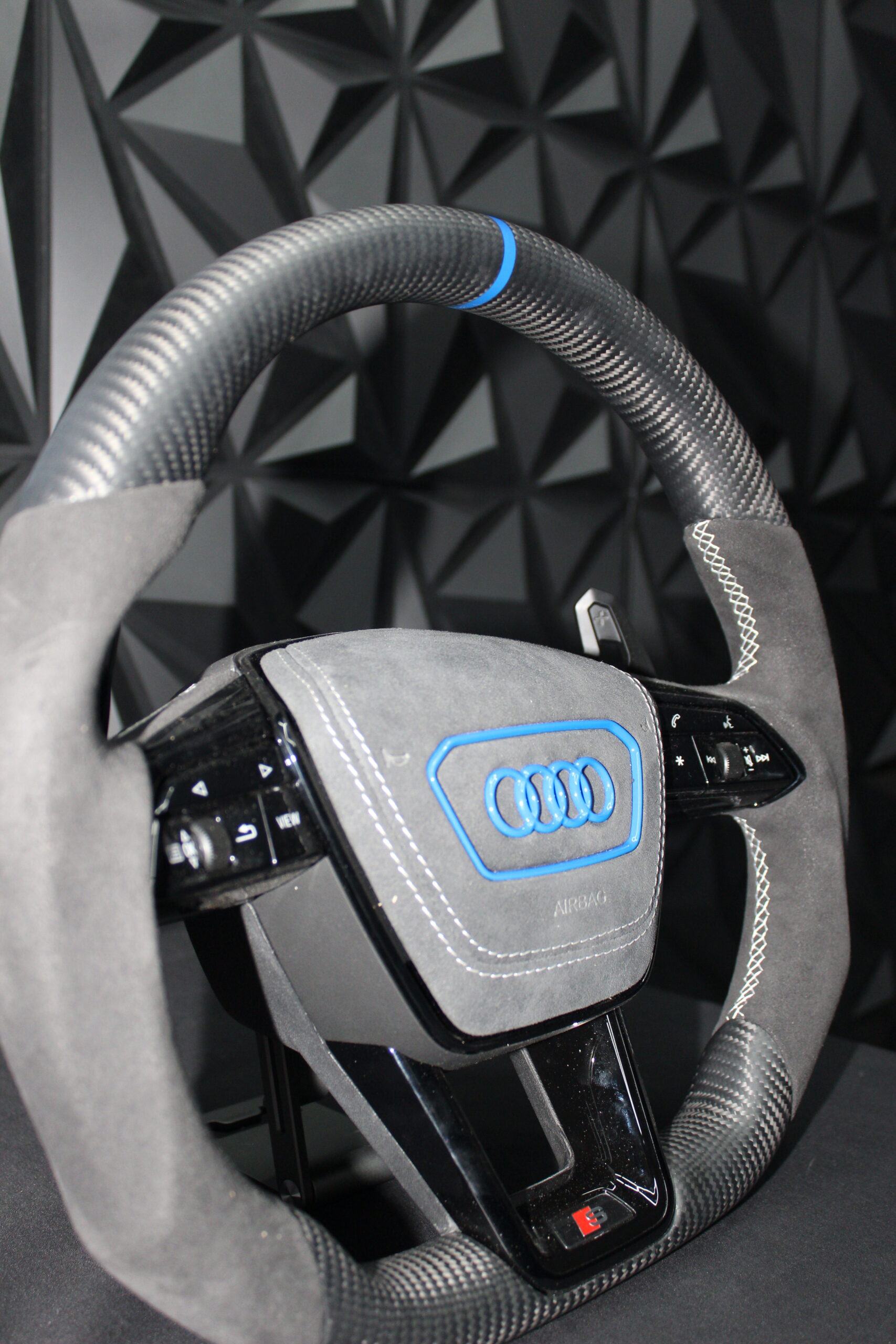 Volante AUDI CUERO MATE+ALCANTARA+AZUL - Imagen 4