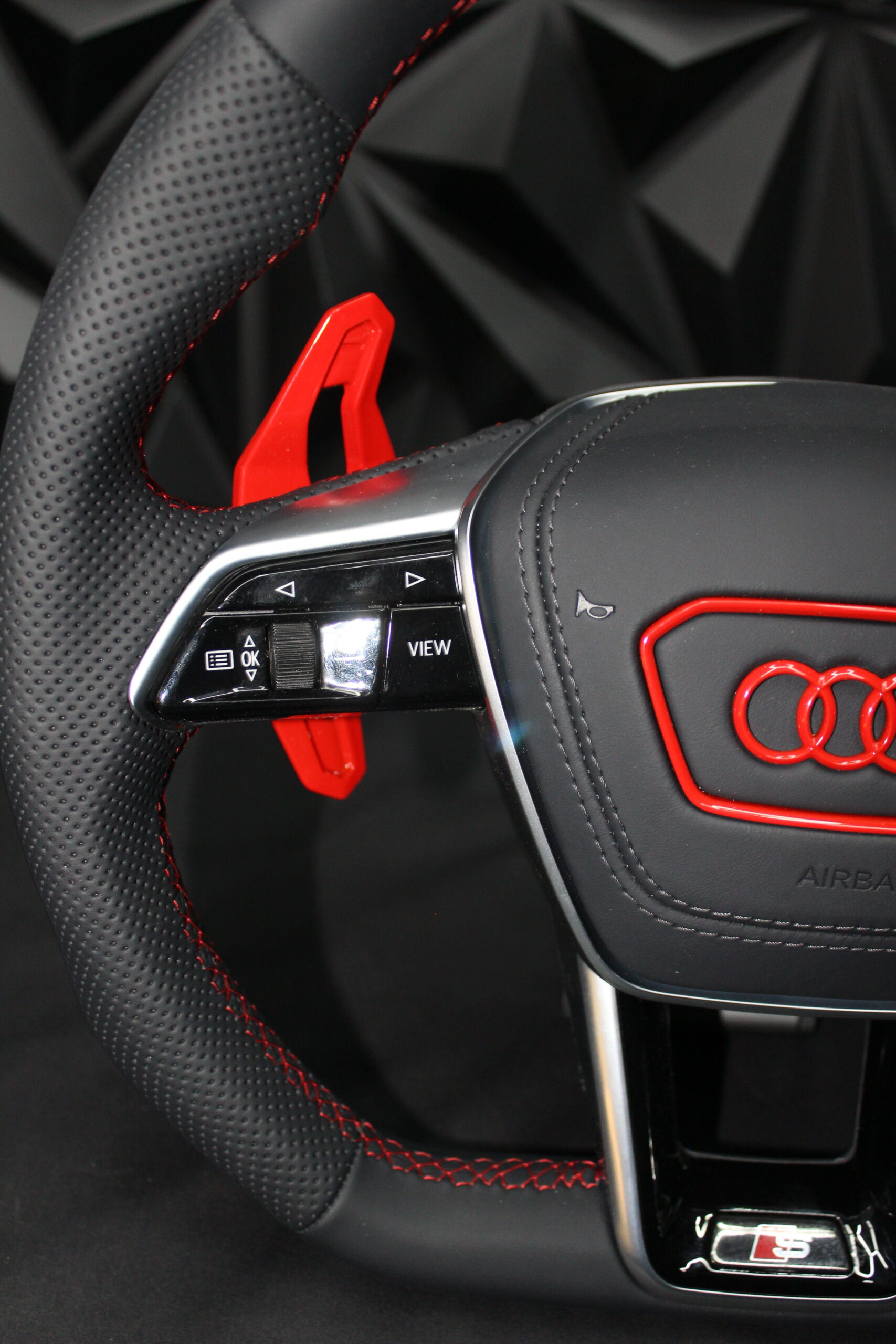 Volante AUDI CUERO NEGRO+ROJO - Imagen 2