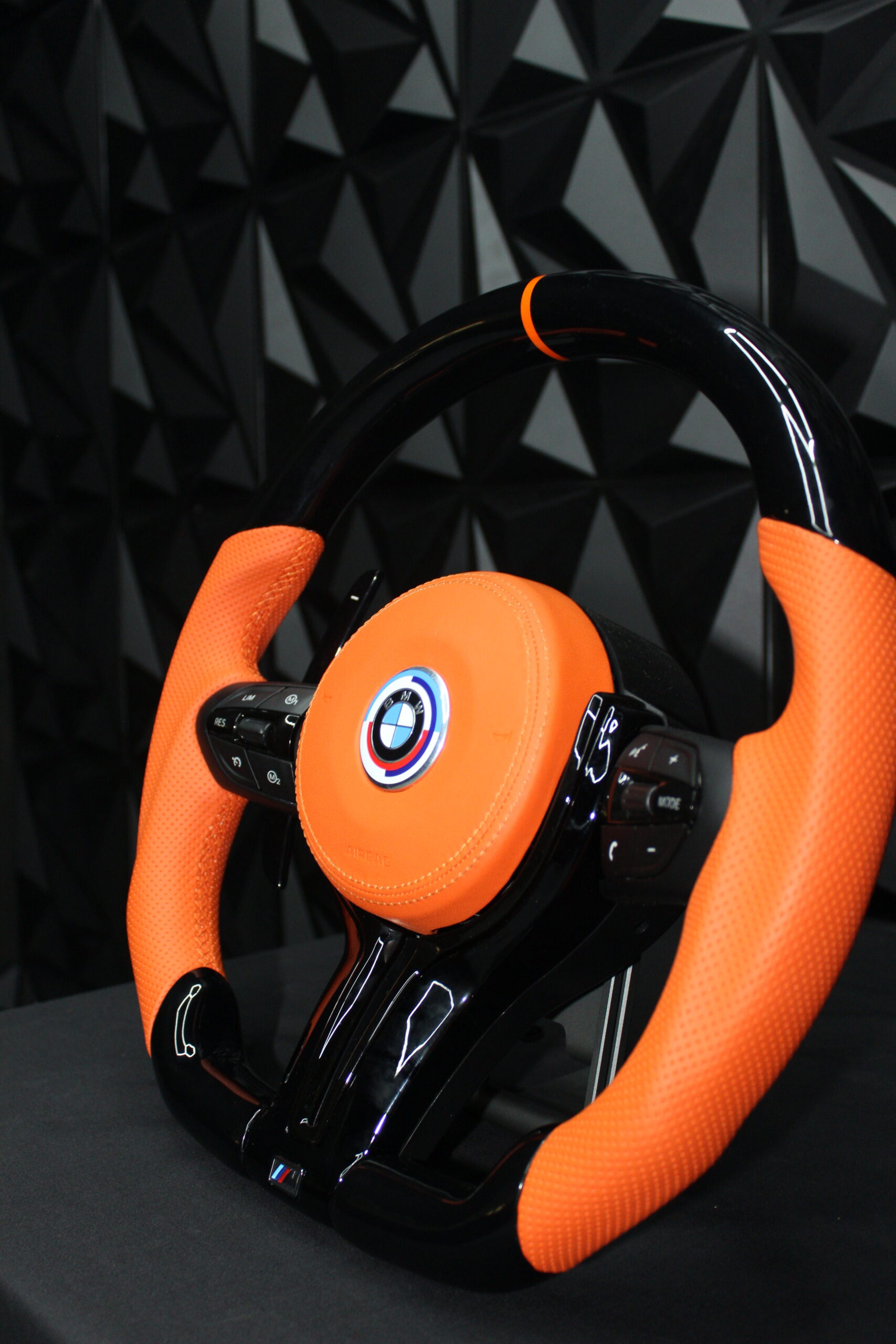 Volante BMW F NARANJA Y GLOSS BLACK - Imagen 6