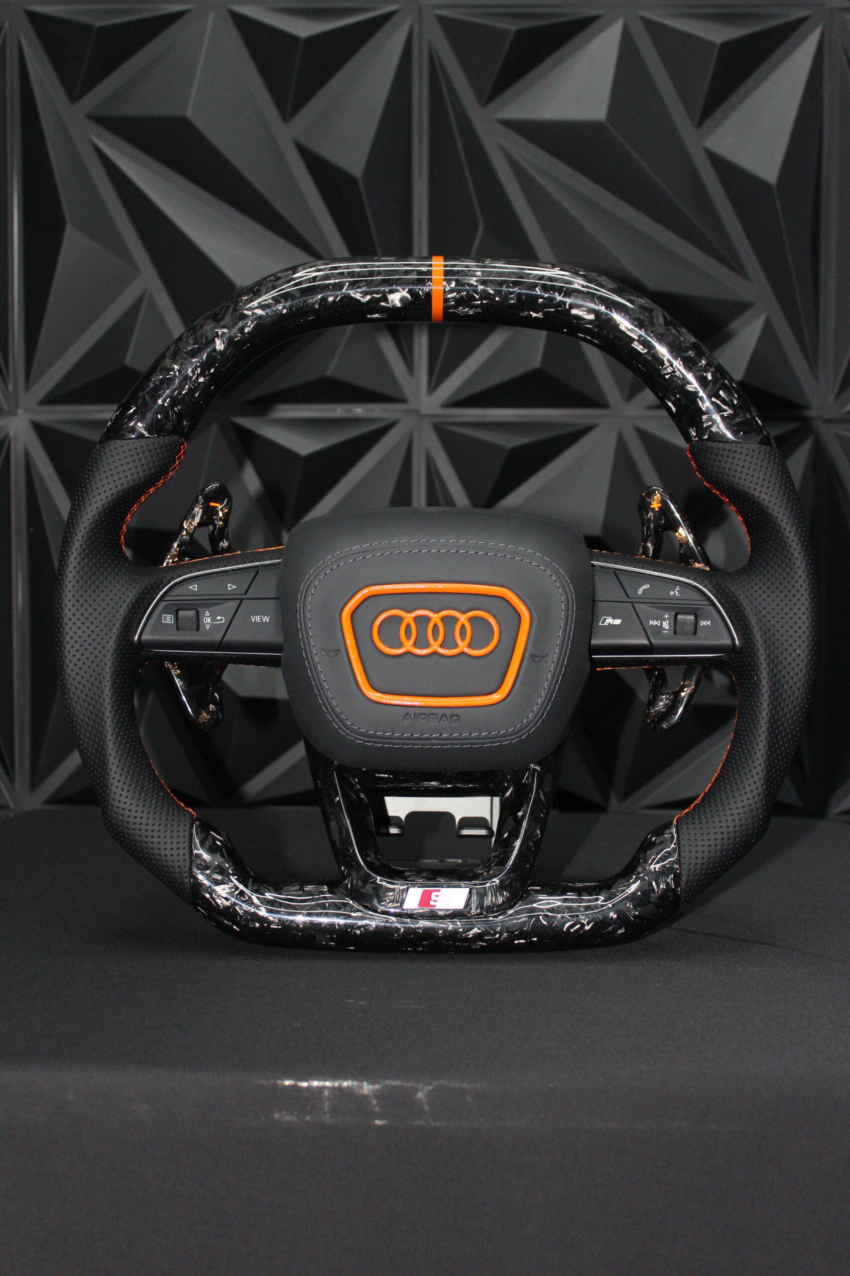 Volante AUDI CARBONO FORJADA+NARANJA+CUERO